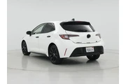 $23998 : Toyota Corolla Hatchback 202 thumbnail