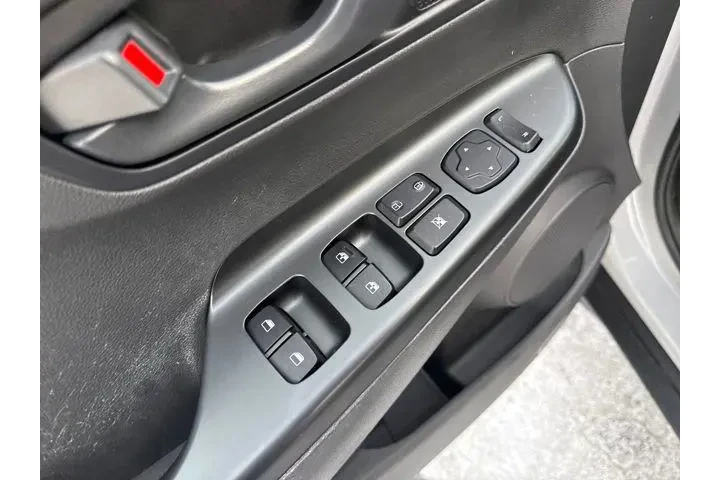 $20687 : Hyundai KONA 2023 AWD SEL 4d image 10