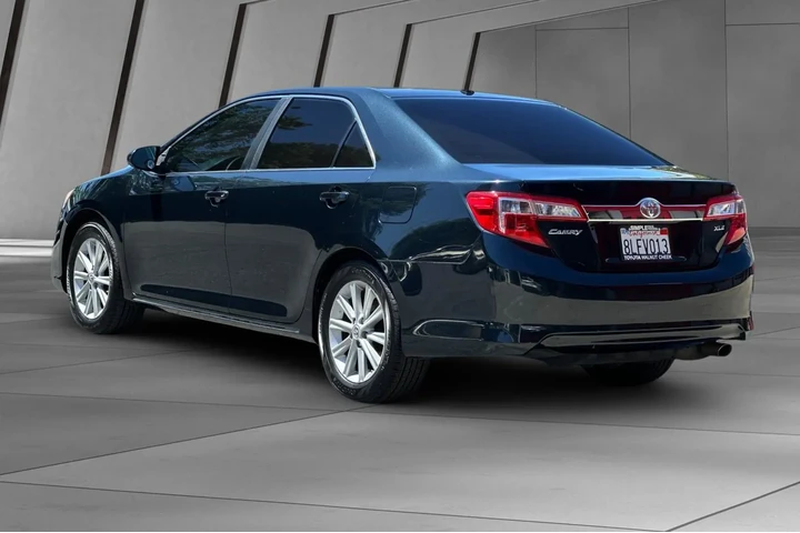 $16000 : Toyota Camry 2014 XLE 4dr Se image 10