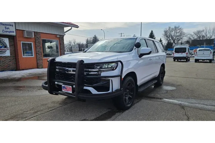 $21990 : 2021 Tahoe Special Service image 3