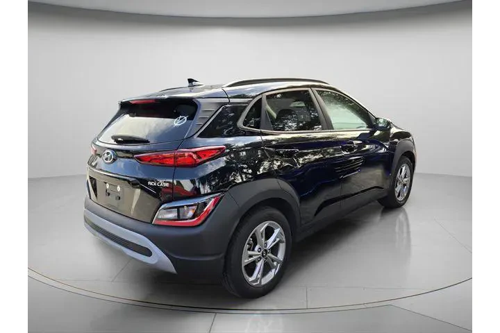 $19225 : Hyundai KONA 2023 SEL 4dr Cr image 7
