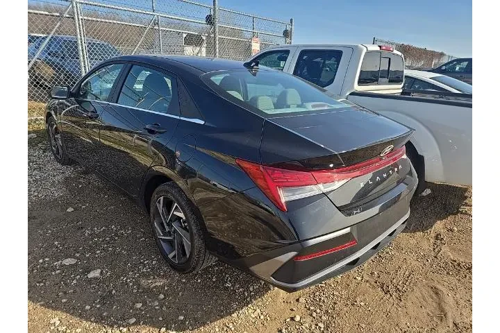 $20451 : Hyundai ELANTRA 2025 SEL Con image 2