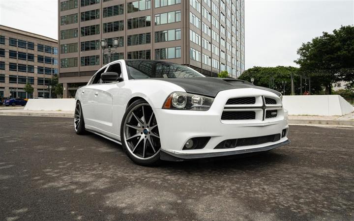 $15000 : 2011 DODGE CHARGER image 2