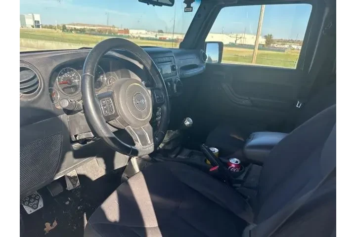 $14584 : Jeep Wrangler Unlimited 2014 image 9