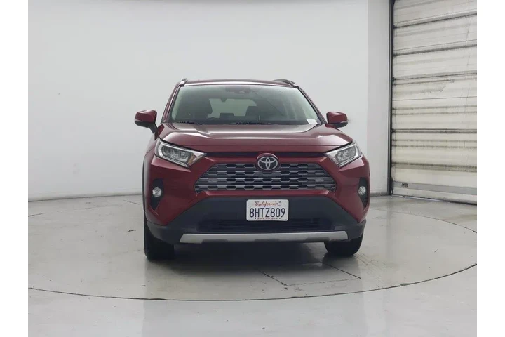 $28998 : Toyota RAV4 2019 AWD Limited image 5