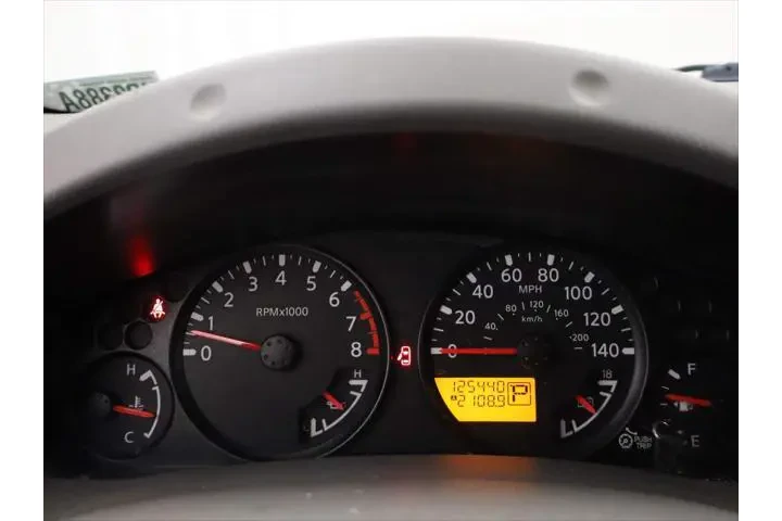 $13228 : Nissan Frontier 2016 4x2 SV image 4