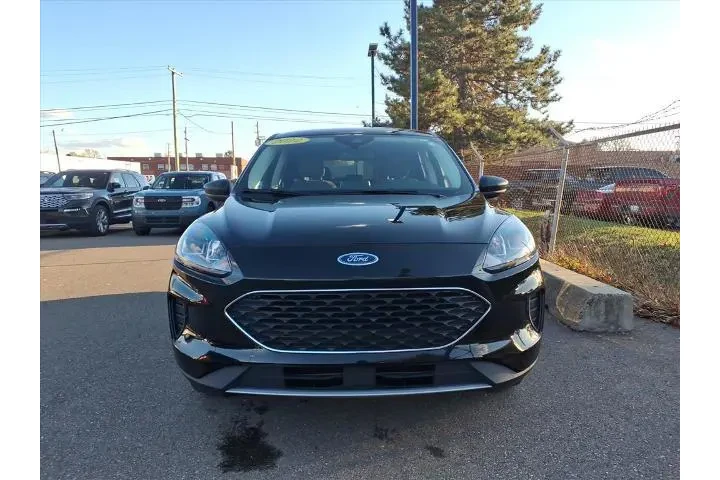 $19980 : Ford Escape 2022 AWD SE 4dr image 2