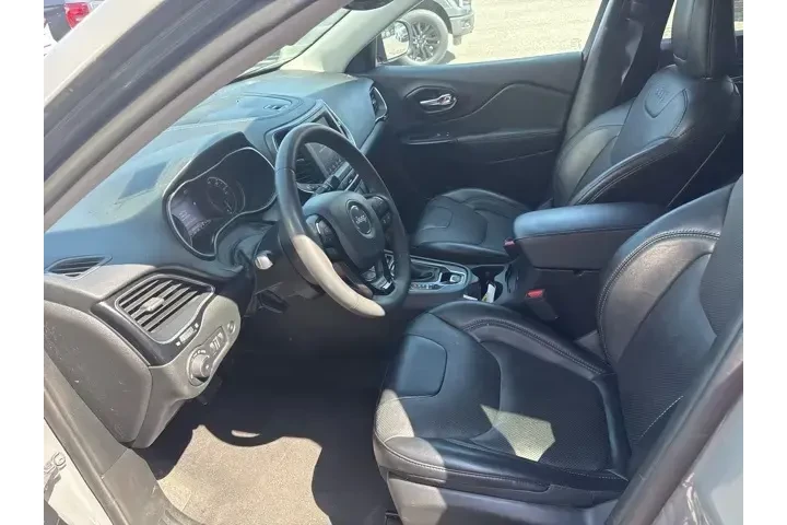 Jeep Cherokee 2023 4x4 Altit image 10