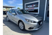 2016 MAZDA3 i Sport