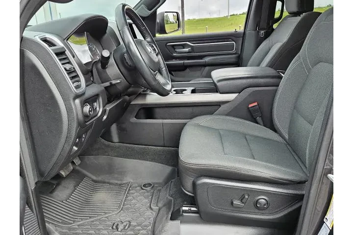 $36988 : Ram 1500 2022 4x4 Big Horn 4 image 5