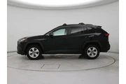 $20998 : Toyota RAV4 2021 AWD XLE 4dr thumbnail