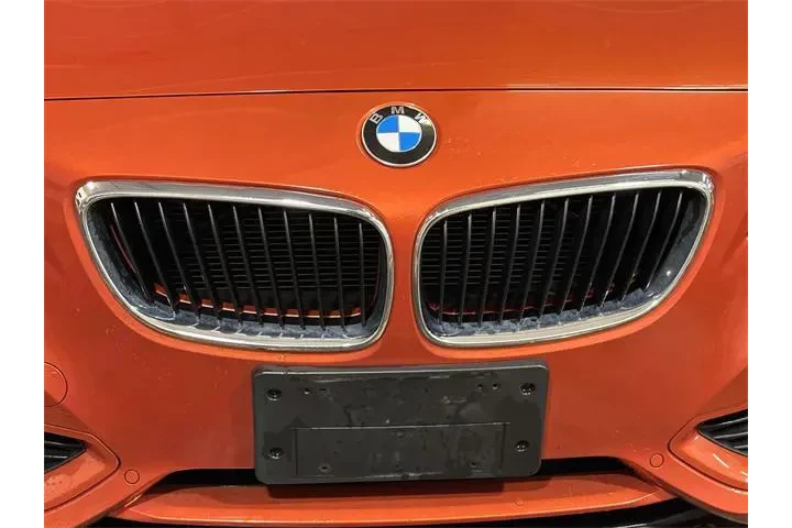 $8702 : BMW 2 Series 2015 228i 2dr C image 9