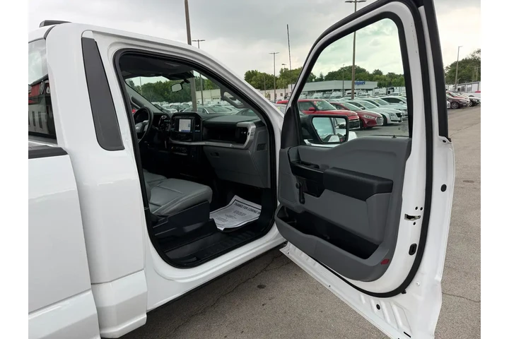 $17980 : 2022 F-150 XL image 8