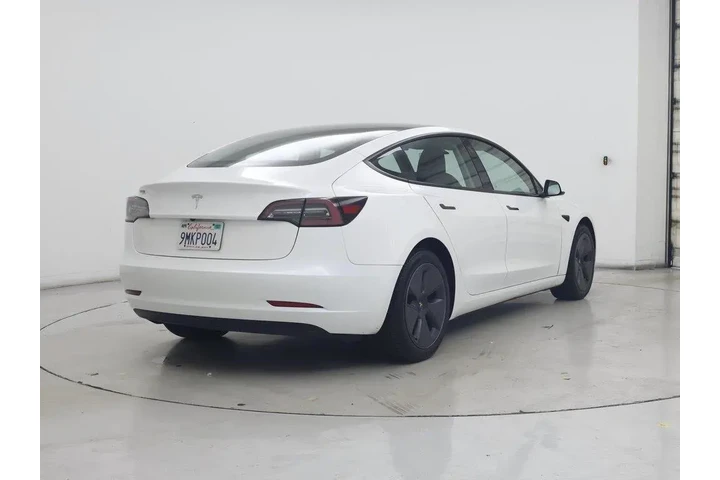 $27998 : Tesla Model 3 2023 4dr Sedan image 8