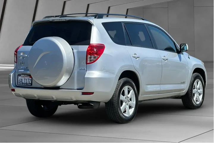 $11800 : Toyota RAV4 2008 4x4 Limited image 3