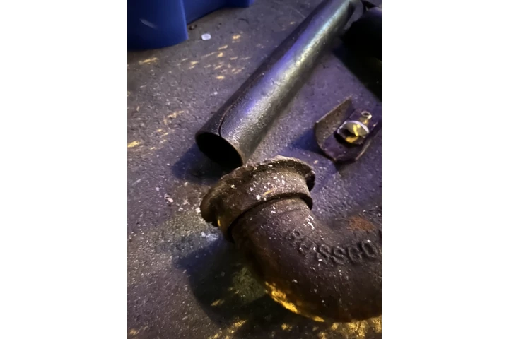 Plomero Disponible las 24 hora image 9