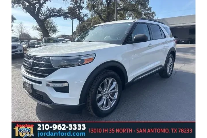 $31599 : Ford Explorer 2023 XLT 4dr S image 3