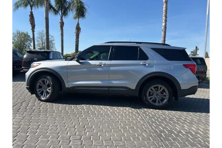 $25995 : Ford Explorer 2022 AWD XLT 4 image 6