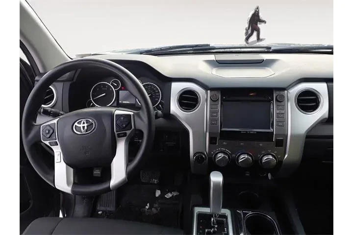 $27961 : Toyota Tundra 2016 4x4 SR5 4 image 10