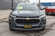 $22387 : 2025 Trax FWD 4dr LT thumbnail