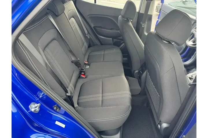 $25175 : Hyundai VENUE 2026 SEL 4dr C image 9