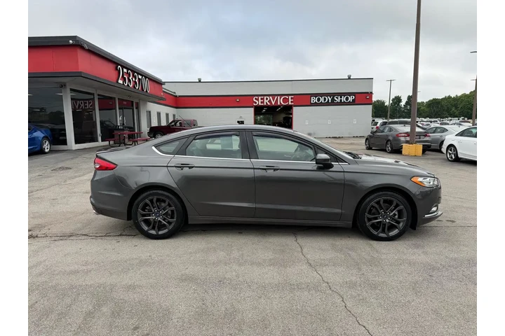 $10450 : 2018 Fusion SE FWD image 1
