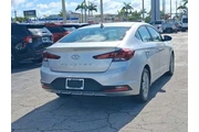 $11990 : Hyundai ELANTRA 2020 SEL 4dr thumbnail