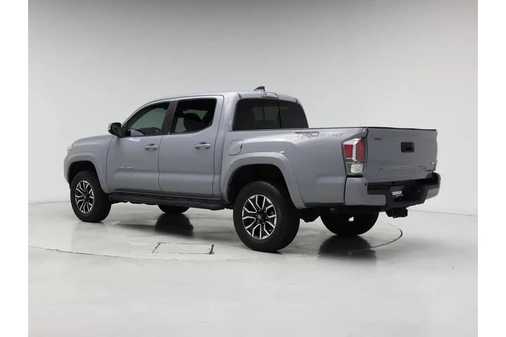 $27998 : Toyota Tacoma 2020 4x2 TRD S image 2