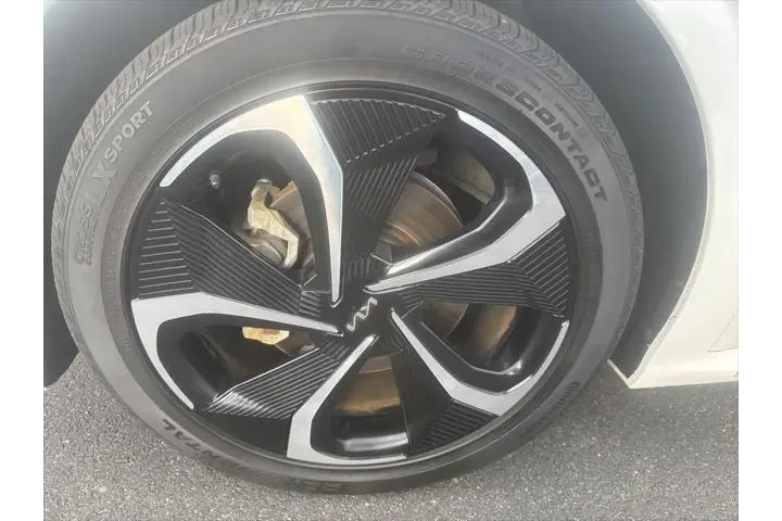 $23495 : Kia EV6 2022 AWD GT-Line 4dr image 10