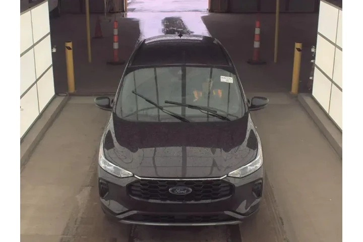 $23999 : Ford Escape 2023 AWD ST-Line image 3