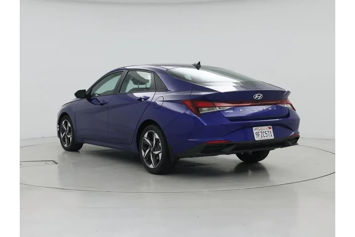 $20998 : Hyundai ELANTRA 2023 SEL 4dr image 2