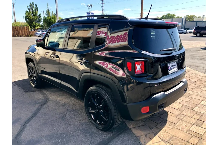 $14990 : 2016 Renegade Latitude 4WD image 4