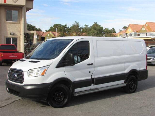 $22900 : 2017 Transit 250 image 7