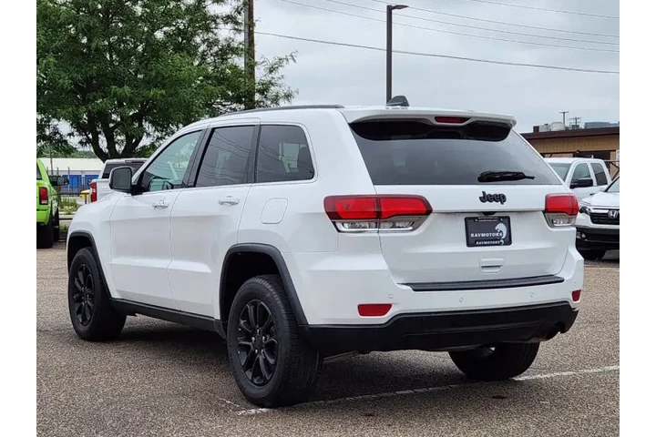 $22975 : 2022 Grand Cherokee WK Laredo image 9