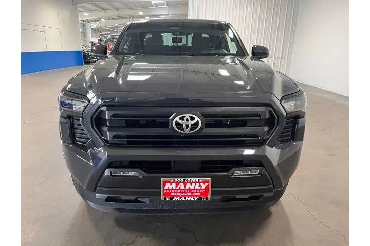 $38989 : Toyota Tacoma 2025 4x4 SR5 4 image 8