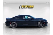 $30750 : Dodge Charger 2021 R/T 4dr S thumbnail