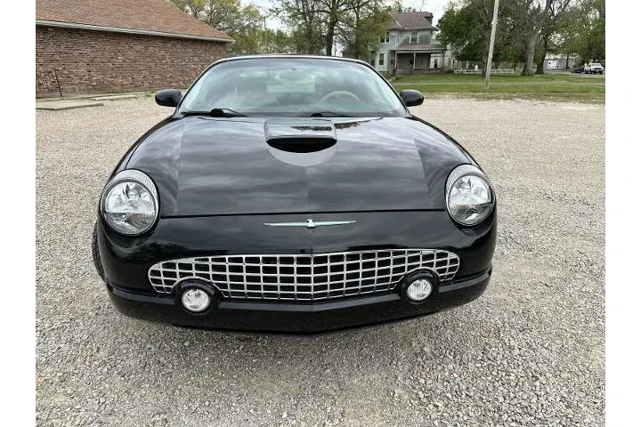 $27995 : Ford Thunderbird 2002 Deluxe image 3