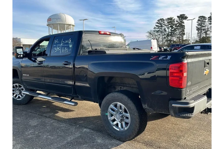 $35655 : Chevrolet Silverado 2500HD 2 image 9
