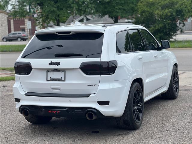 2015 Grand Cherokee image 6