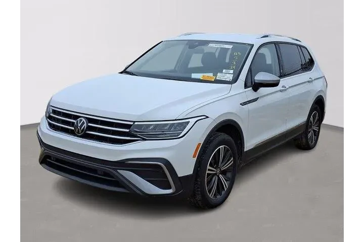 $25249 : Volkswagen Tiguan 2024 Wolfs image 3