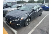 $17000 : Nissan Altima 2022 2.5 SV 4d thumbnail