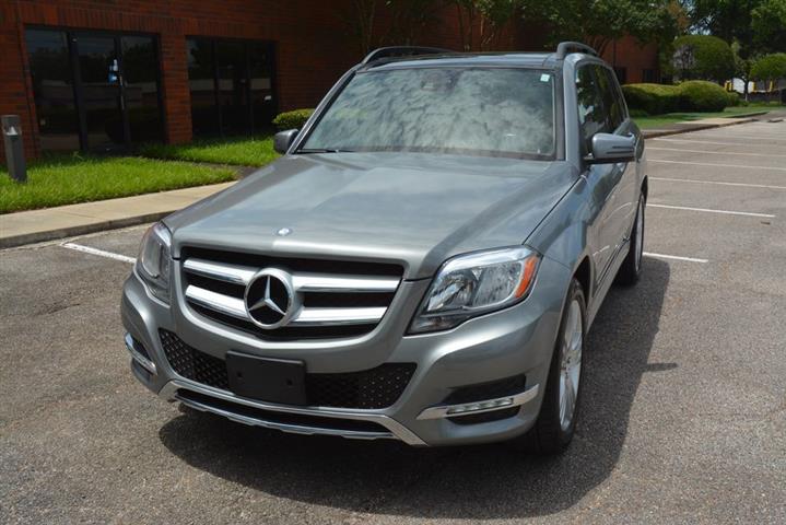 2015 Mercedes-Benz GLK 350 4M image 2