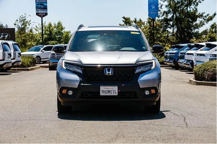 $27483 : Honda Passport 2021 AWD Tour image 7