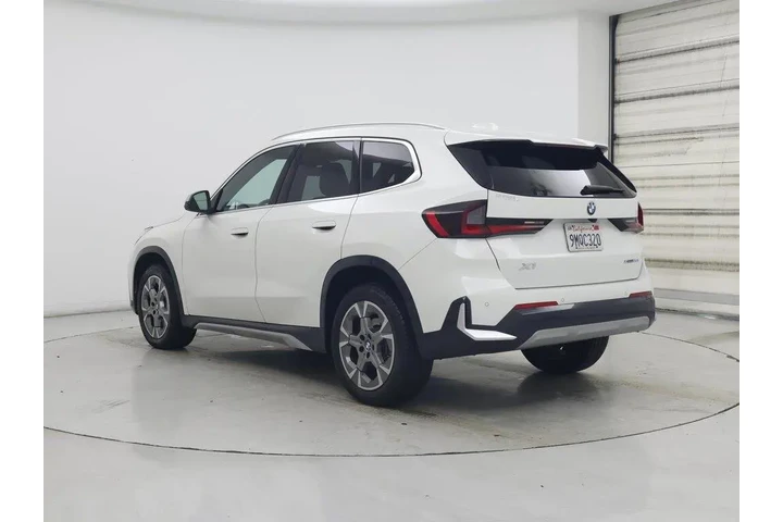 $33998 : BMW X1 2024 AWD xDrive28i 4d image 2