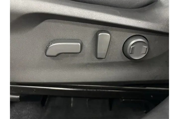 $25900 : Subaru Forester 2021 AWD Pre image 4