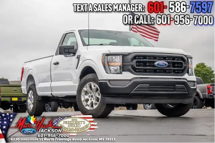 $39995 : Ford F-150 2023 4x2 XL 2dr R image 1