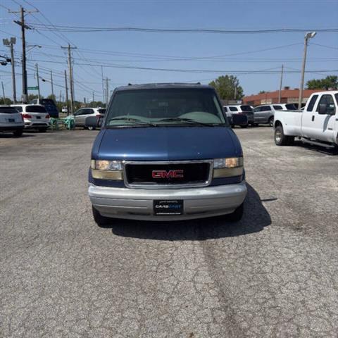 1997 GMC Safari SLE image 3