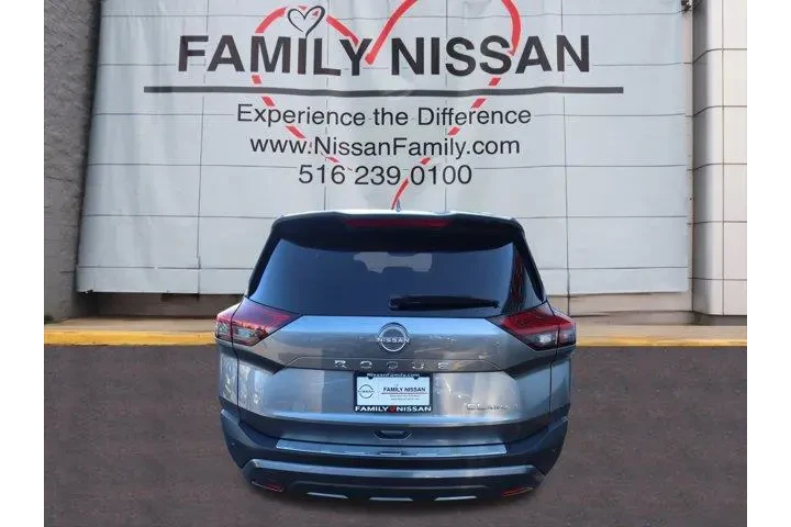$27424 : Nissan Rogue 2023 AWD SL 4dr image 4