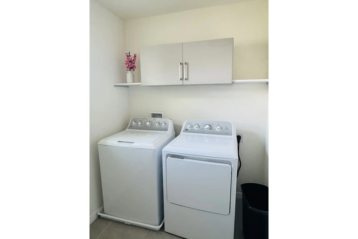 $700 : Kissimmee image 5