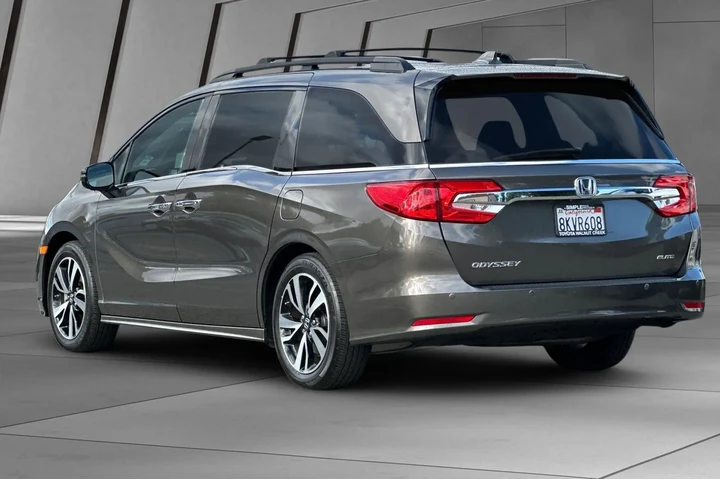$28000 : Honda Odyssey 2019 Elite 4dr image 10